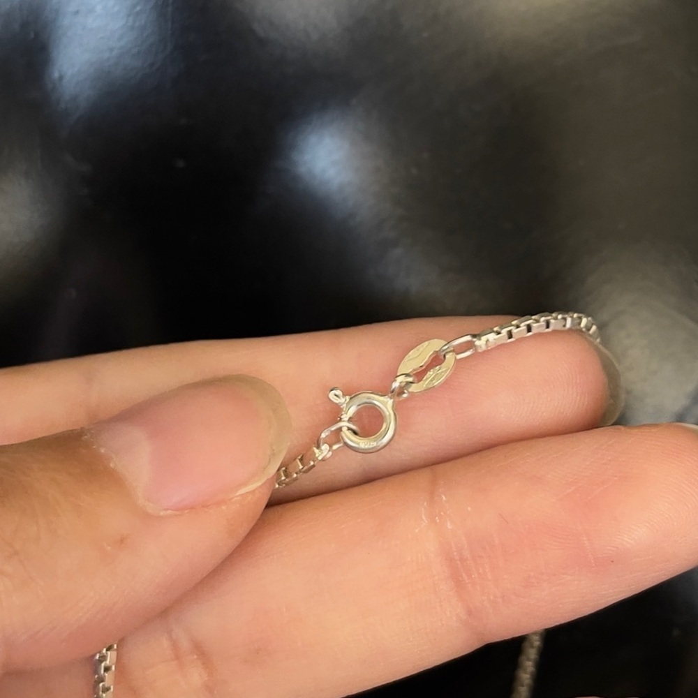Sterling silver bar necklace - Picture 7 of 7